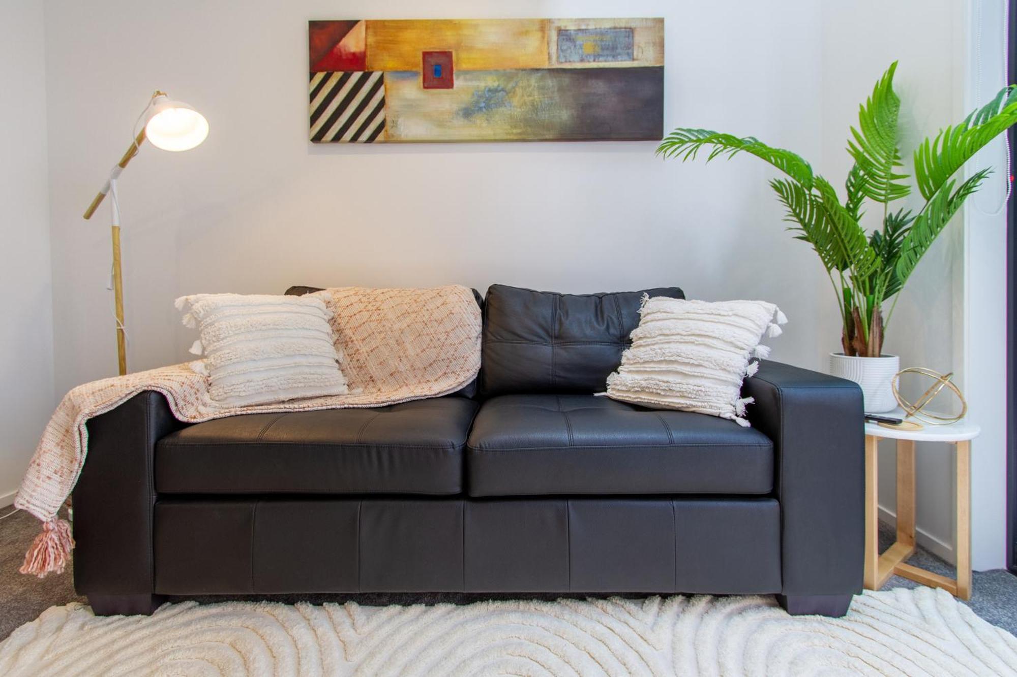 Botanic Bliss Bungalow: 1 Bed Loft * Christchurch